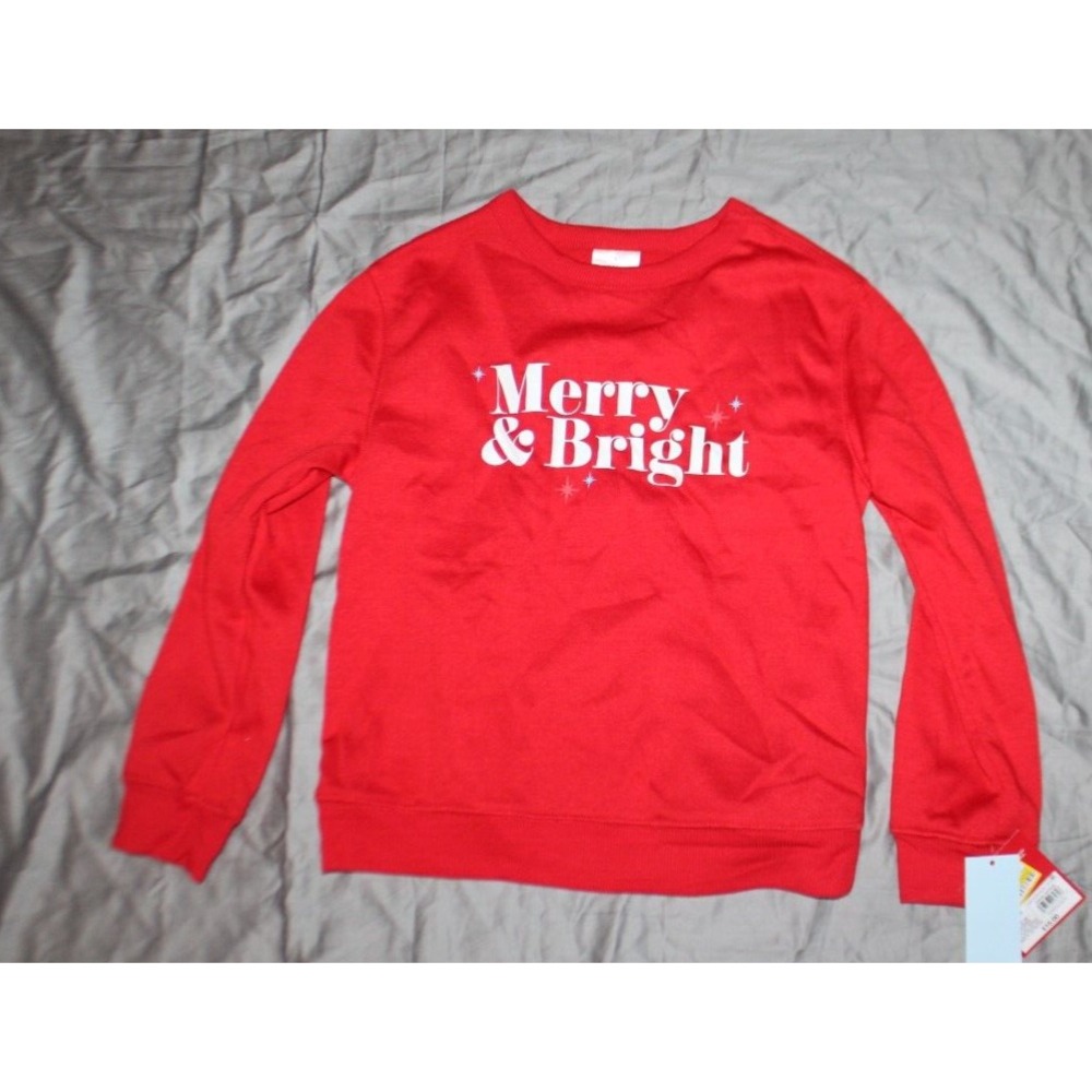 NEW! Merry and Bright Christmas Holiday Unisex Christmas Sweatshirt Size M 8